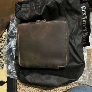 New Gun Tote’n Mama Crossbody